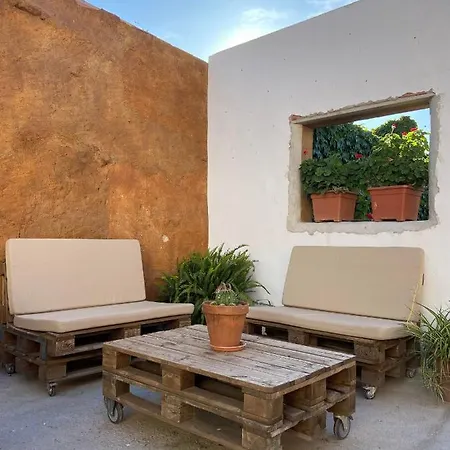 Country house Turisme Rural Can Genis *