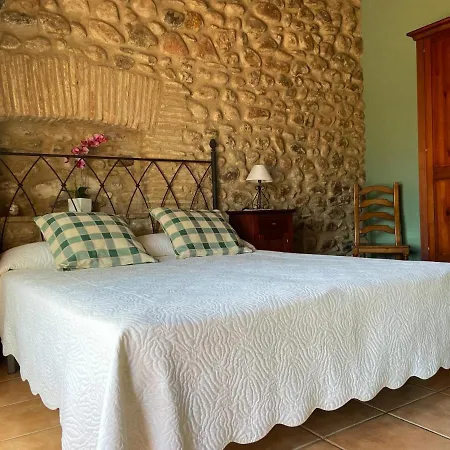 Country house Turisme Rural Can Genis