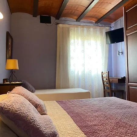 Turisme Rural Can Genis Country house Peralada