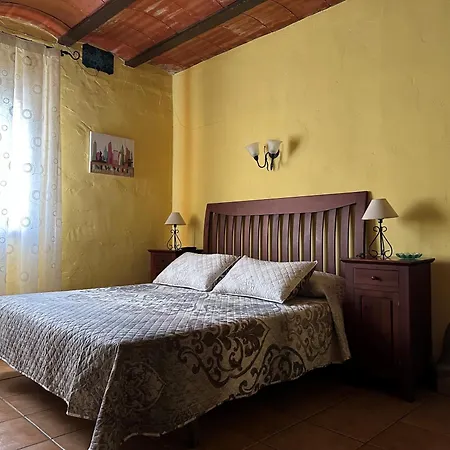 Country house Turisme Rural Can Genis *