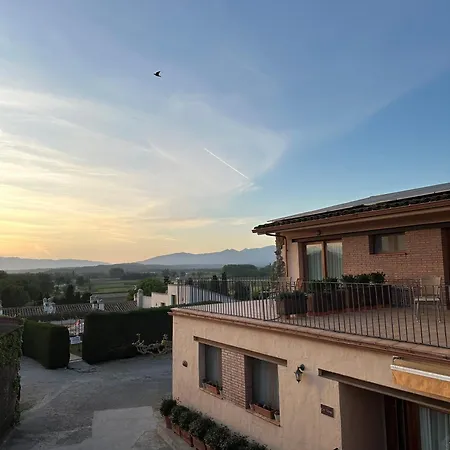 Country house Turisme Rural Can Genis Peralada